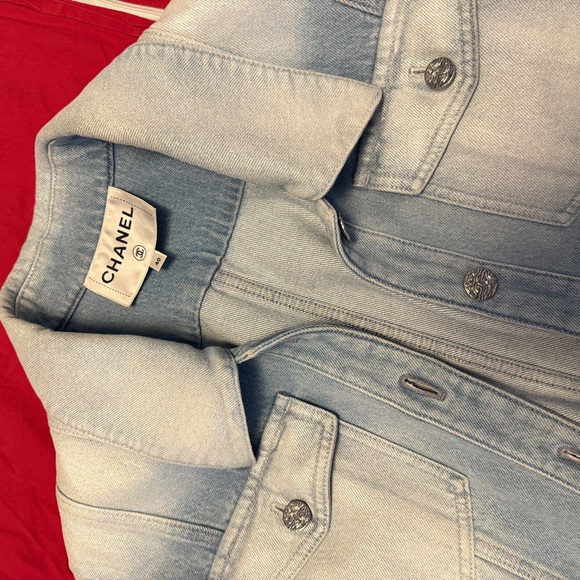 2024 CHANEL Light Blue Denim Jacket coco beach so 40 - Picture 7 of 11
